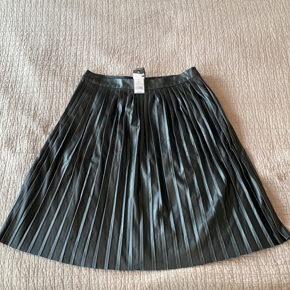 Faux Leather Pleated Skirt 14